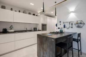Отель Themis al Mare - loft vista sulla cala, Палермо